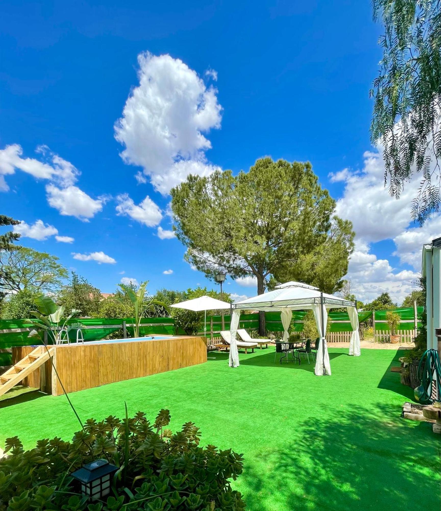 Nomada, Chalet Con Piscina En Alcalá de Guadaira מראה חיצוני תמונה